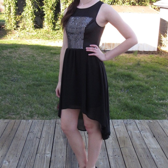 Black high-low sheer back dress - Picture 1 of 2